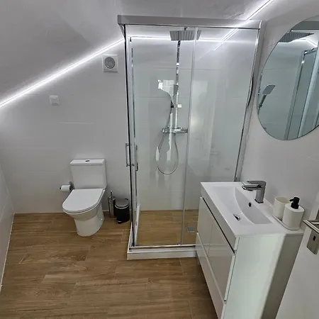 Sun And Ii Ac Wifi 90mts From The 公寓 *