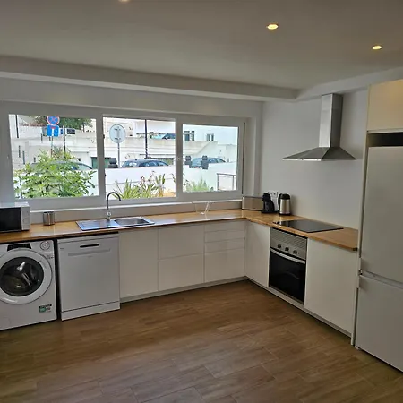 Apartament Sun And Ii Ac Wifi 90mts From The