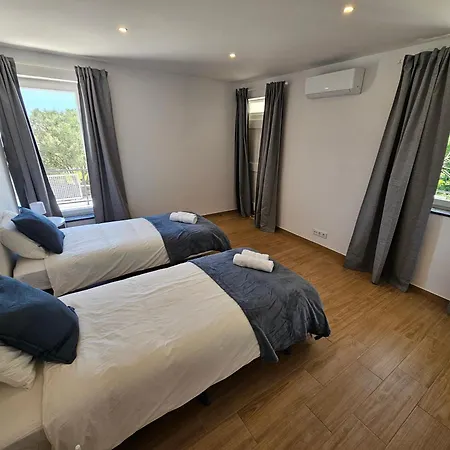 Sun And Ii Ac Wifi 90mts From The *